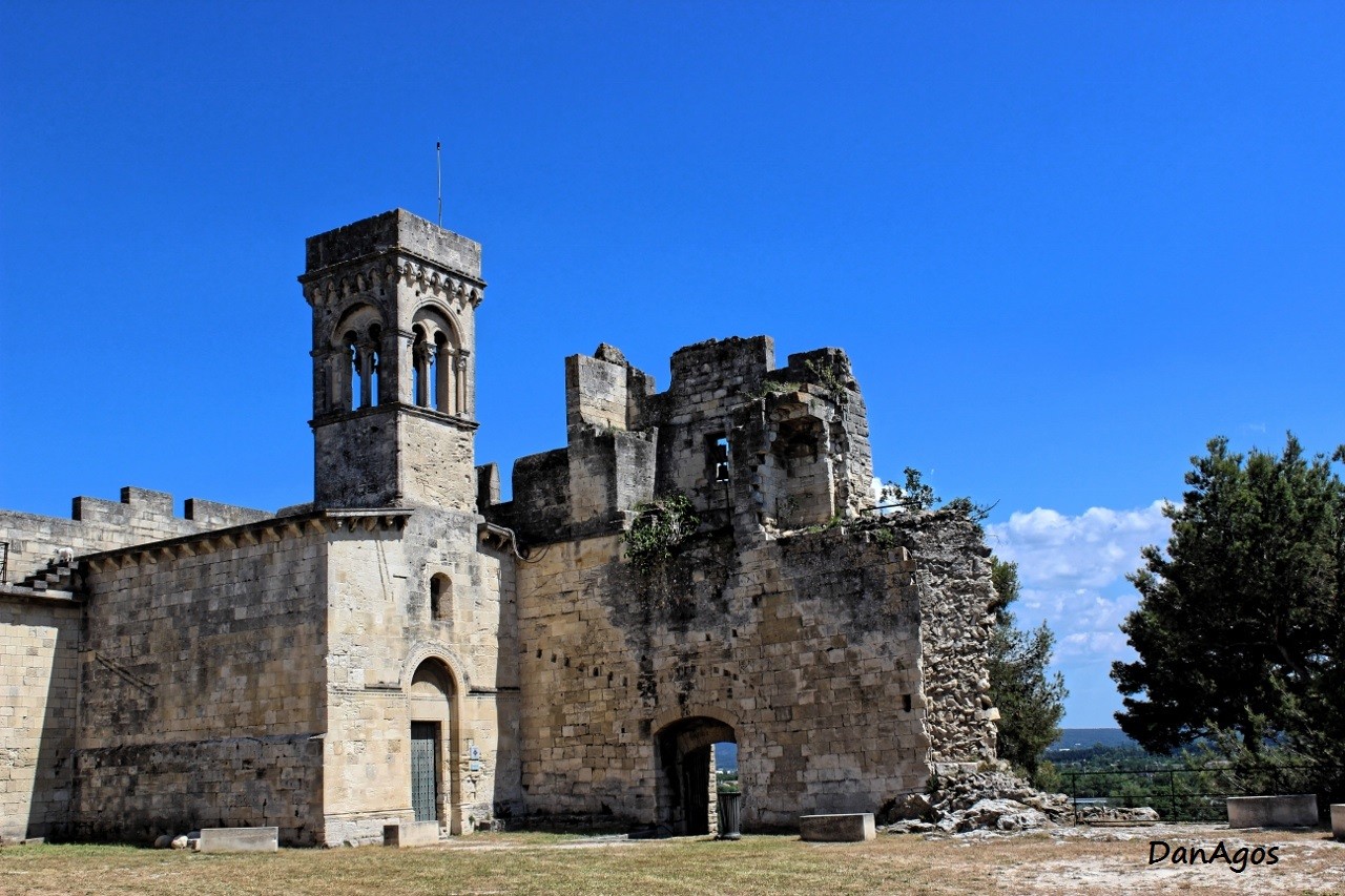 24 chapelle du chateau de beaucaire